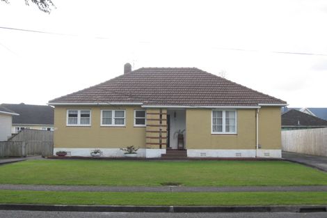 Photo of property in 19 Pilcher Crescent, Naenae, Lower Hutt, 5011