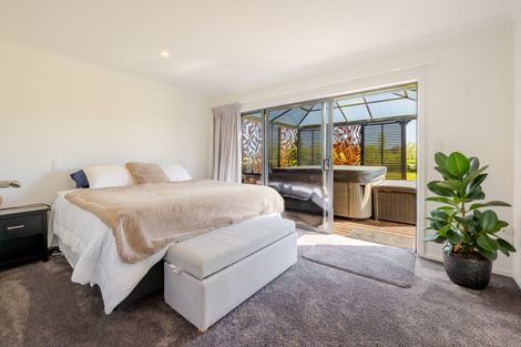 Photo of property in 50 Pukeora Scenic Road, Waipukurau, 4281