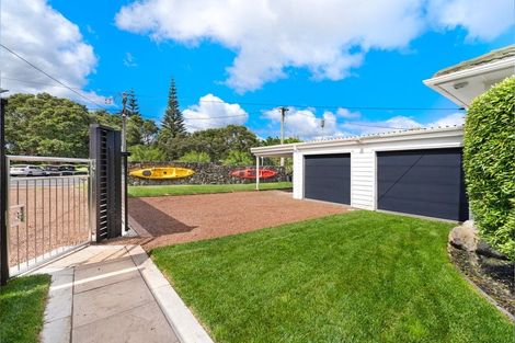 Photo of property in 31 Riverside Road, Orewa, 0931