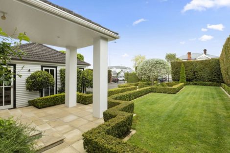 Photo of property in 124 Victoria Avenue, Remuera, Auckland, 1050