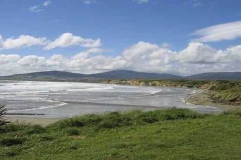 Photo of property in 7 Tamatea Street, Pahia, Riverton, 9881