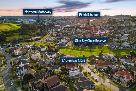 Photo of property in 17 Glen Bay Close, Pinehill, Auckland, 0632