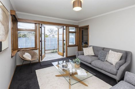 Photo of property in 21 Deloraine Street, Somerfield, Christchurch, 8024