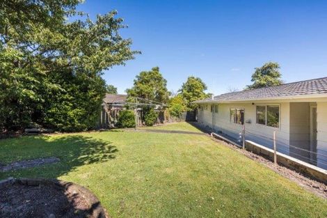 Photo of property in 42 Meadowbrook Drive, Cloverlea, Palmerston North, 4412