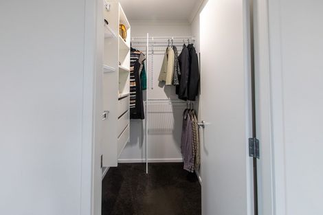 Photo of property in 36 Edgeview Crescent, Fitzroy, Hamilton, 3206