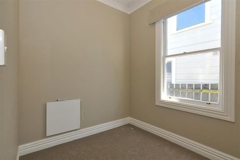 Photo of property in 61 Te Wharepouri Street, Berhampore, Wellington, 6023