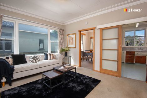 Photo of property in 57 Hargest Crescent, Saint Kilda, Dunedin, 9012