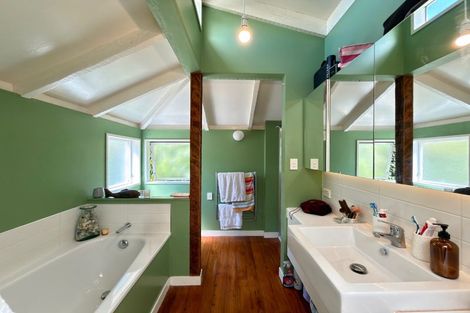 Photo of property in 85 Durham Street, Brooklyn, Wellington, 6021