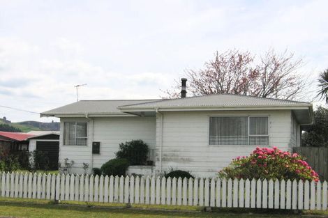 Photo of property in 13 Fenruss Street, Fairy Springs, Rotorua, 3015