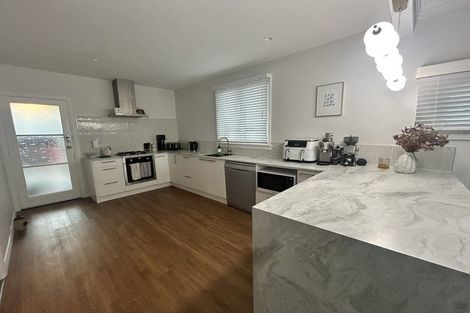 Photo of property in 71 Keeling Street, West End, Palmerston North, 4412