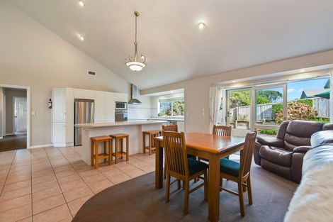 Photo of property in 7 Guernsey Place, Grandview Heights, Hamilton, 3200