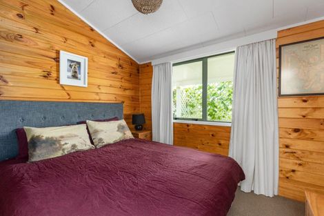 Photo of property in 8a Nimon Street, Havelock North, 4130