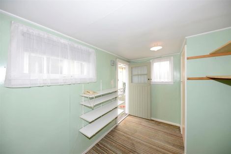 Photo of property in 20 Rowcliffe Crescent, Avonside, Christchurch, 8061