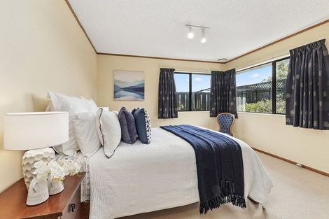 Photo of property in 31 Gurkha Crescent, Khandallah, Wellington, 6035