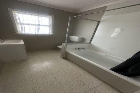 Photo of property in 56 Winchester Street, Levin, 5510