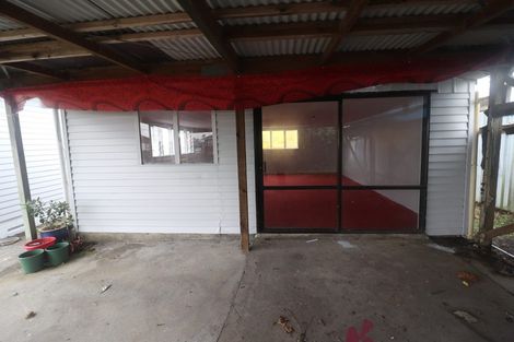 Photo of property in 1 Serrano Place, Clover Park, Auckland, 2023