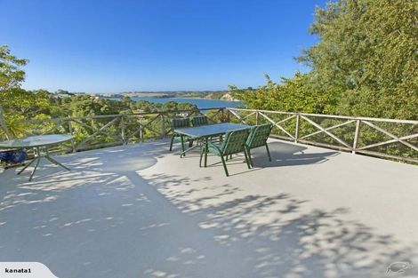 Photo of property in 193 Wade River Road, Wade Heads, Whangaparaoa, 0932