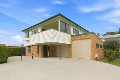 Photo of property in 32 Vale Street, Otumoetai, Tauranga, 3110