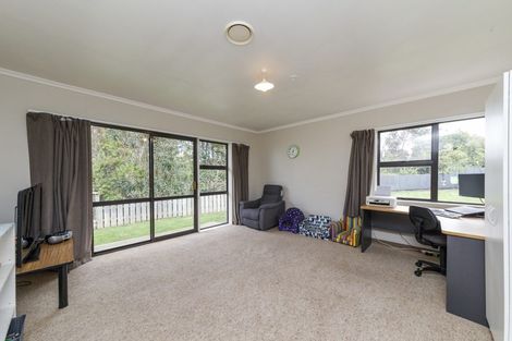 Photo of property in 24 Park View Avenue, Feilding, 4702