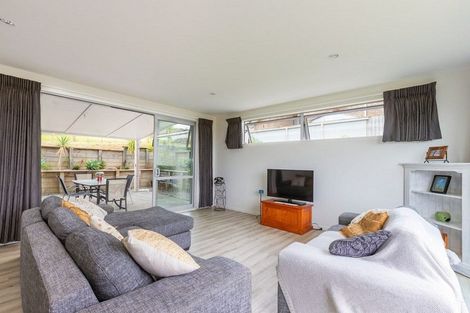 Photo of property in 26 Weka Street, Mangawhai, 0505