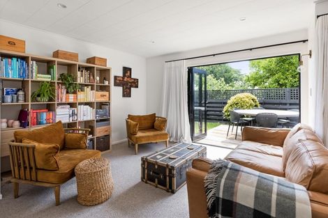 Photo of property in 5/2 Bill Ashcroft Grove, Havelock North, 4130