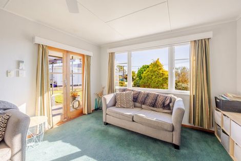 Photo of property in 8 Jull Crescent, Waipukurau, 4200