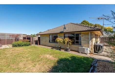 Photo of property in 2/18 Peer Street, Upper Riccarton, Christchurch, 8041