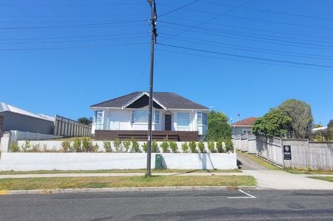 Photo of property in 11 Chilman Street, Strandon, New Plymouth, 4312
