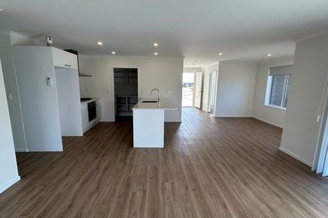 Photo of property in 152 Hitchen Road, Pokeno, 2402