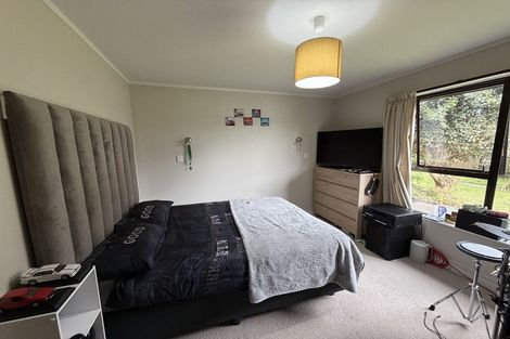 Photo of property in 61 Karina Road, Merrilands, New Plymouth, 4312