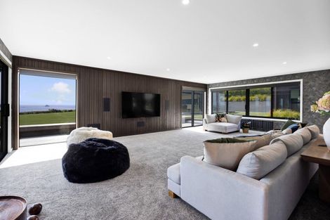 Photo of property in 24 Washer Road, Omata, New Plymouth, 4374