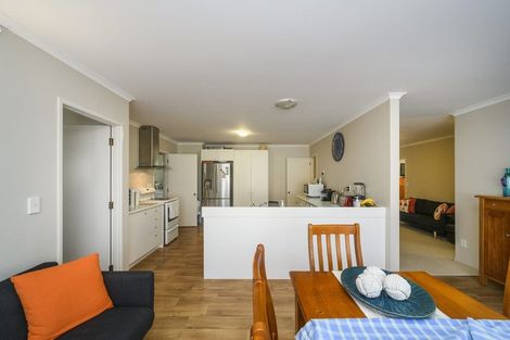 Photo of property in 93 Parnell Heights, Kelvin Grove, Palmerston North, 4414