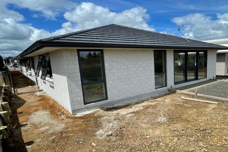 Photo of property in 63 Heartwood Avenue, Omokoroa, 3114
