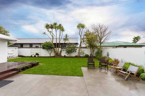 Photo of property in 93 Coronation Street, Spreydon, Christchurch, 8024