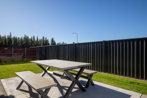 Photo of property in 13 Pollock Street, Alexandra, 9320