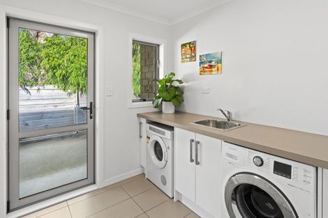 Photo of property in 190 Roslyn Road, Levin, 5510