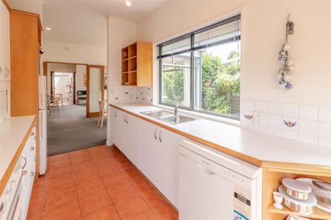 Photo of property in 2/290 Withells Road, Avonhead, Christchurch, 8042