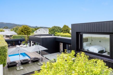 Photo of property in 7 Wrybill Way, Point Wells, 0986