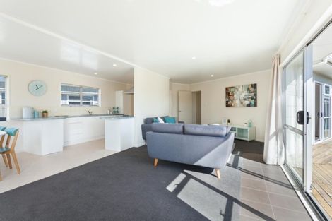 Photo of property in 9 Gobray Crescent, Mount Maunganui, 3116