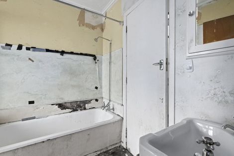 Photo of property in 18 Marion Street, Silverstream, Upper Hutt, 5019