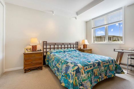 Photo of property in 87 Panorama Heights, Orewa, 0931