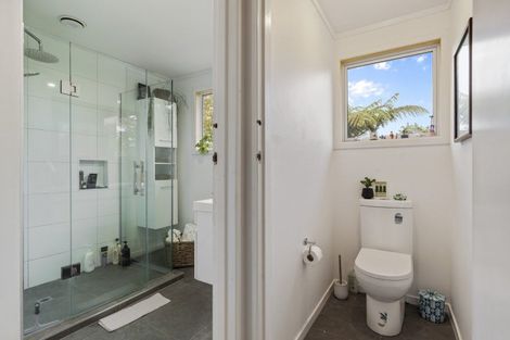 Photo of property in 13 Fernleigh Street, Ferndale, New Plymouth, 4310