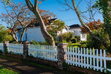 Photo of property in 108 Stafford Street, Whataupoko, Gisborne, 4010