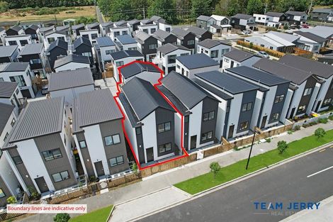 Photo of property in 63 Whare Kauri Road, Papakura, 2110