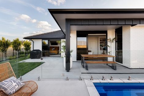 Photo of property in 12 Kiritiana Close, Pyes Pa, Tauranga, 3112