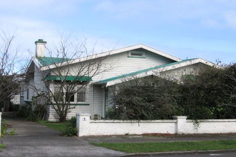 Photo of property in 7 Nikau Street, Takaro, Palmerston North, 4410