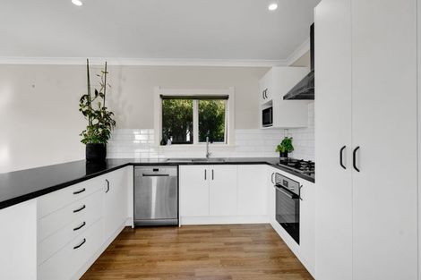 Photo of property in 40b Dillon Drive, Bell Block, New Plymouth, 4312