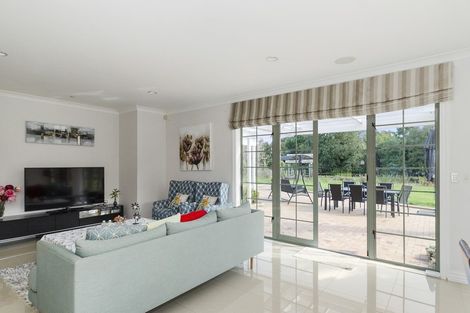 Photo of property in 115 Hingaia Road, Karaka, Papakura, 2580