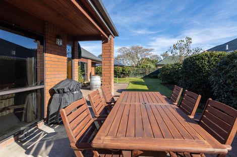 Photo of property in 22 Berkshire Drive, Avonhead, Christchurch, 8042