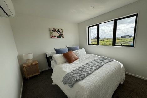 Photo of property in 3 Rakau Road, Hobsonville, Auckland, 0618